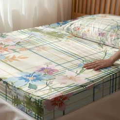 100% Cotton Floral Stripe Spring Pattern Fitted Sheet Set Ultra Soft Breathable Silky Bed Sheets Deep Pocket Bedding Sheets 3 Piece Queen King Size