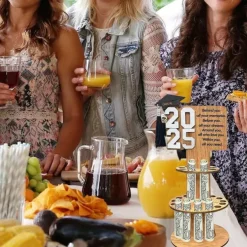 2025 Graduation Money Holder for Cash, Graduation Gift Creative Wooden Graduation Wallet, Unique Gift for Graduation Season and Celebrations