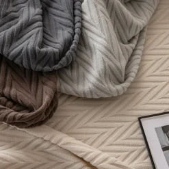 1 Pc Stretch Seat Cover Solid Simple Herringbone Lines Universal Jacquard Soft Polar Fleece Sofa Seat Cover-Easy to Clean & Durable Sofa Slipcover