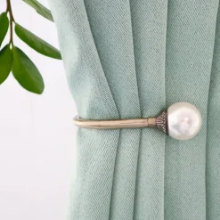 2 Pcs Metal Curtain Holdback Curtain Tie Backs Drapery Tiebacks Accessories Window Treatments Buckles Wall Hooks for Home Hotel Window Decor