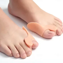 2 Pieces Big Toe Separator Bone Corrector Straightener Silicone Gel Foot Fingers Protector Bunion Adjuster Feet Massager