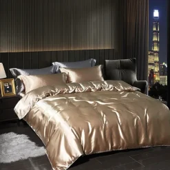 4 Pieces Satin Silk Bedding Set with Fitted Sheets Duvet Cover Sets Summer Solid Color Comforters Covers with 2 Pillowcases