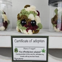 Adopt a Weed Nugget Plushie, Little Weed Nugget Plushie with Encouragement Cards, in a Jar Handmade Plush Stuffed Toys, Best Buds for Life Desktop Ornaments Gift