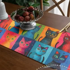 Animal Cat Print Table Runner, Kitchen Dining Table Decor, Print Decor Table Runners for Indoor Outdoor Home Farmhouse Holiday Wedding Birthday Party Decoration