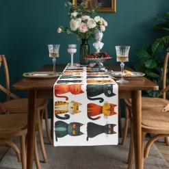Animal Cat Print Table Runner, Kitchen Dining Table Decor, Print Decor Table Runners for Indoor Outdoor Home Farmhouse Holiday Wedding Birthday Party Decoration