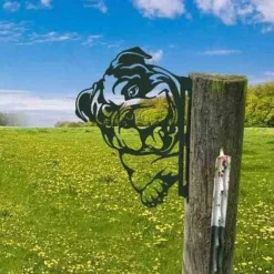 Animals Metal Garden Art Decor, Funny Peeping Cow Metal Wall Sculptures Weatherproof Wrought Iron Art Cow Sign Outdoor Garden Farmhouse Decor Cow Wall Decor