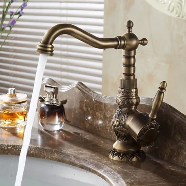 Antique Brass Bathroom Sink Mixer Faucet, Vintage Kitchen Taps Single Handle One Hole, 360 Rotatable Retro Vessel Taps with Hot and Cold Hose