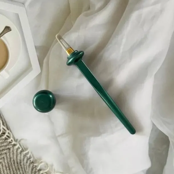 Arcbelle Eyeliner Set - Multi-Purpose Make-Up Application Tool,Easy Application Eyeliner Pen with Silicone Tool for Precise Eye and Lip