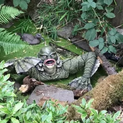 Art Deco Creature from the Black Lagoon-Inspired Monster Wall Hanging Ornament, General Fit PC Polycarbonate Lizard Man Decor, Non-Electric Movie Themed Craft without Feathers - 1pc