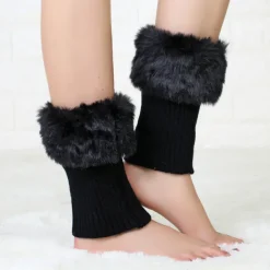 Autumn and Winter Short Style Cuffed Plush Insulation Socks and Boots Cover for Women's Knitted Wool Leg Protectors