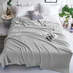 Bamboo Fiber Cooling Blanket Soft Bed Sofa Cover Smooth Bedroom Air Conditioning Blanket Summer Cool Breathing Blanket