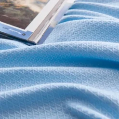 Bamboo Fiber Cooling Blanket Soft Bed Sofa Cover Smooth Bedroom Air Conditioning Blanket Summer Cool Breathing Blanket