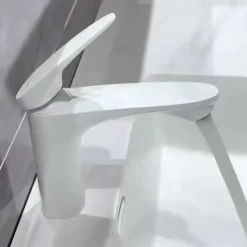 Basin Mixer Tap Bathroom Basin Faucet Brass Sink Mixer Tap Hot & Cold Single Handle Bathroom Sink Faucet