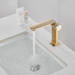Basin Sink Mixer Taps, Bathroom Sink Faucet Single Handle One Hole Deck Mounted Vessel Water Tap with Hot and Cold Hose