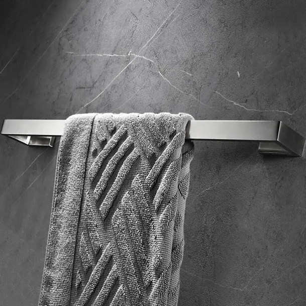 Bathroom Accessory Set / Towel Bar / Toilet Paper Holder New Design / Creative Contemporary / Traditional Stainless Steel / Stainless Steel / Iron / Metal 4pcs Wall Mounted