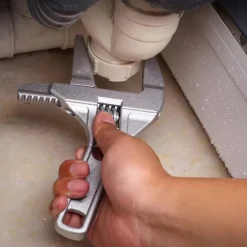 Bathroom Adjustable Wrench, 16-68mm Mini Adjustable Wrench, Small Space Multifunctional Aluminum Wrench, Bathroom Pipe Nut Removal Tool