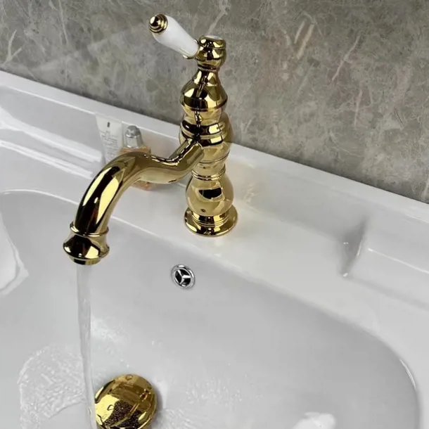 Bathroom Faucet Sink Mixer Basin Taps Deck Mounted, Washroom Vessel Water Brass Tap Single Handle One Hole Golden Chrome