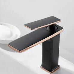 Bathroom Faucet Sink Mixer Basin Taps Deck Mounted, Monobloc Single Handle Cermaic Valve Washroom Taps with Cold and Hot Hose Black Golden White Chrome