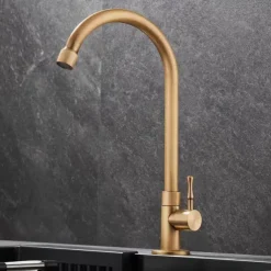 Bathroom Sink Faucet - Classic Antique Brass Mount Outside Single Handle One HoleBath Taps