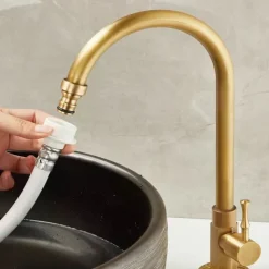 Bathroom Sink Faucet - Classic Antique Brass Mount Outside Single Handle One HoleBath Taps