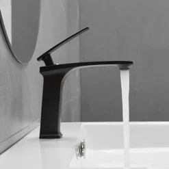 Bathroom Sink Faucet - Classic / Waterfall Nickel Brushed / Electroplated / Painted Finishes Centerset Single Handle One HoleBath Taps