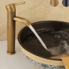Bathroom Sink Faucet - Classic Antique Brass Centerset Single Handle One HoleBath Taps