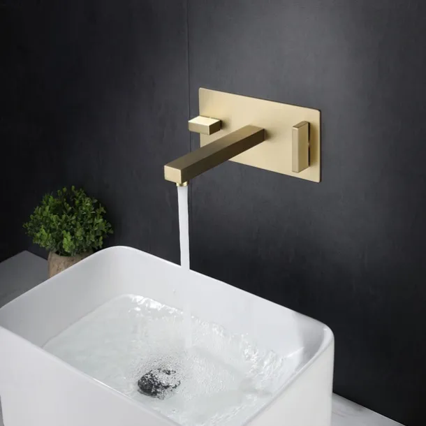 Bathroom Sink Faucet - Classic / Wall Mount Electroplated / Painted Finishes Mount Inside Two Handles One HoleBath Taps