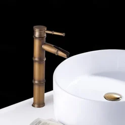 Bathroom Sink Faucet - Classic Antique Brass Centerset Single Handle One HoleBath Taps