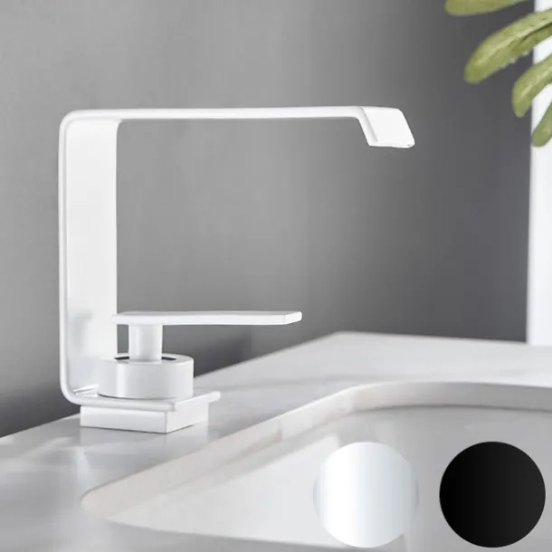 Bathroom Sink Faucet - Classic Electroplated Centerset Single Handle One HoleBath Taps