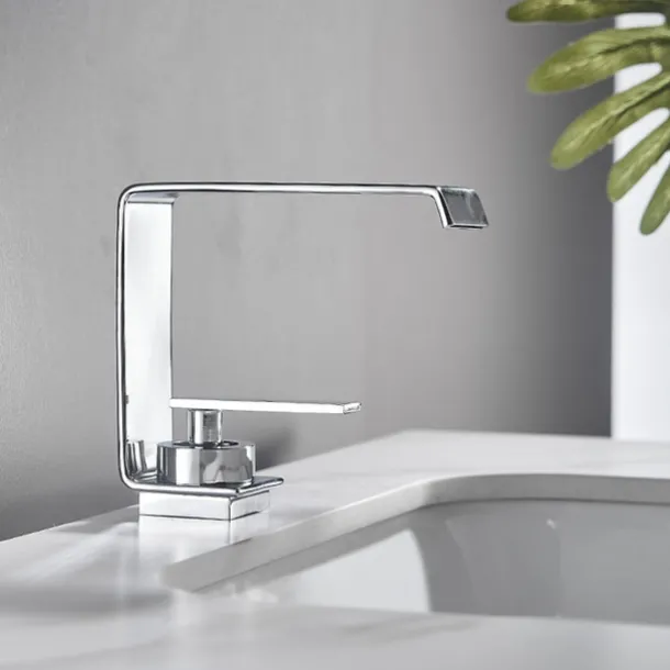 Bathroom Sink Faucet - Classic Electroplated Centerset Single Handle One HoleBath Taps