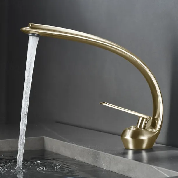 Bathroom Sink Faucet - Classic Electroplated / Painted Finishes Centerset Single Handle One HoleBath Taps