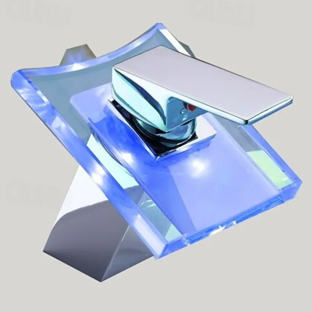 Bathroom Sink Faucet - LED / Waterfall Chrome Centerset One Hole / Single Handle One HoleBath Taps / Brass