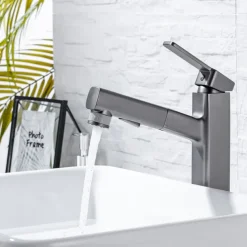 Bathroom Sink Faucet - Pull out / Pullout Spray Electroplated Centerset Single Handle One HoleBath Taps