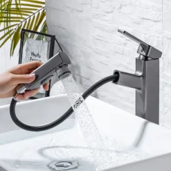 Bathroom Sink Faucet - Pull out / Pullout Spray Electroplated Centerset Single Handle One HoleBath Taps