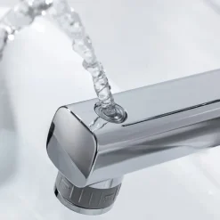 Bathroom Sink Faucet - Pull out / Pullout Spray Electroplated Centerset Single Handle One HoleBath Taps