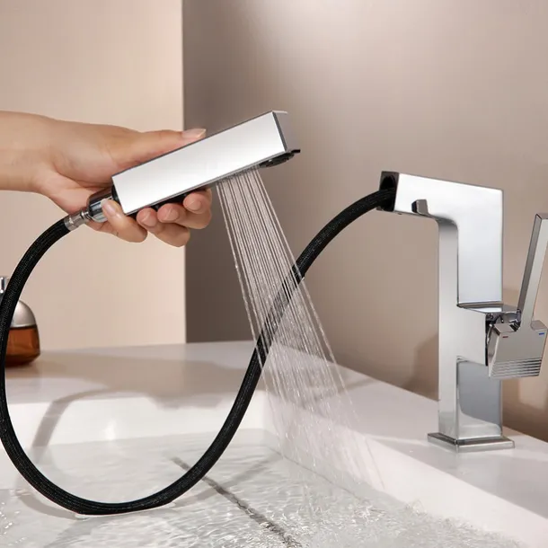 Bathroom Sink Faucet - Pull out / Classic / Pullout Spray Chrome / Nickel Brushed / Electroplated Centerset Single Handle One HoleBath Taps