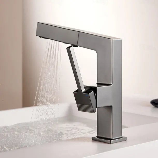 Bathroom Sink Faucet - Pull out / Classic / Pullout Spray Chrome / Nickel Brushed / Electroplated Centerset Single Handle One HoleBath Taps