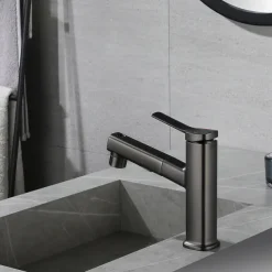 Bathroom Sink Faucet - Pull out Electroplated Centerset Single Handle One HoleBath Taps