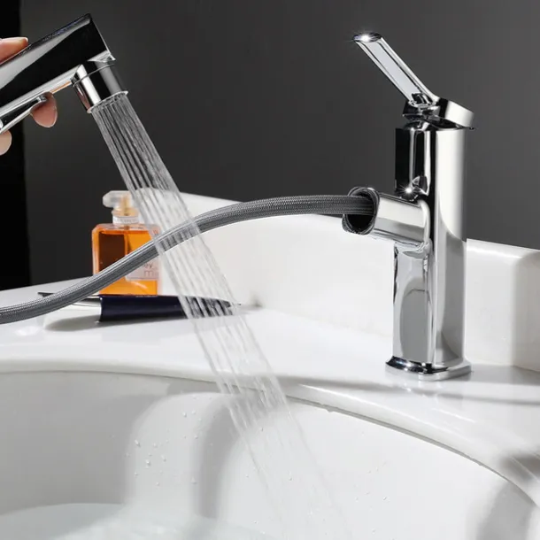 Bathroom Sink Faucet - Pull out Electroplated Centerset Single Handle One HoleBath Taps