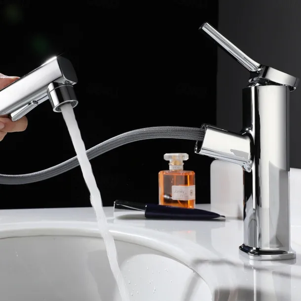 Bathroom Sink Faucet - Pull out Electroplated Centerset Single Handle One HoleBath Taps