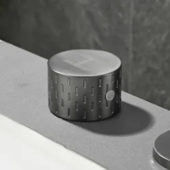 Bathroom Sink Faucet - Rotatable / Classic Electroplated Widespread Two Handles Three Holes Bath Taps