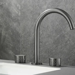 Bathroom Sink Faucet - Rotatable / Classic Electroplated Widespread Two Handles Three Holes Bath Taps