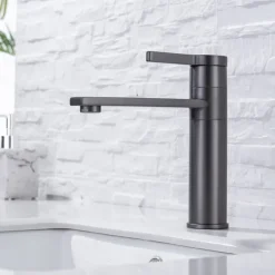 Bathroom Sink Faucet - Rotatable Chrome Centerset Single Handle One HoleBath Taps