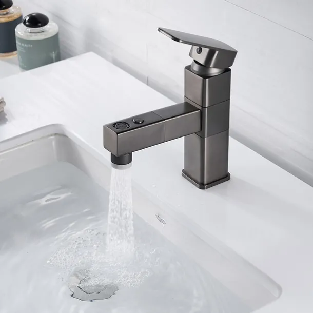 Bathroom Sink Faucet - Rotatable / Pull out / Classic Electroplated / Painted Finishes Centerset Single Handle One HoleBath Taps