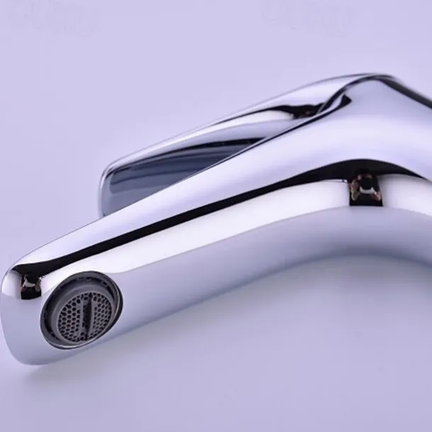 Bathroom Sink Faucet - Single Chrome / Brushed / Electroplated Centerset Single Handle One HoleBath Taps / Brass