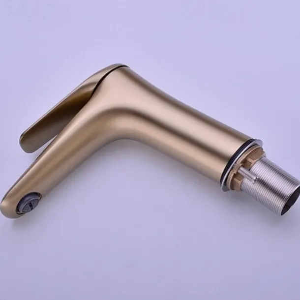 Bathroom Sink Faucet - Single Chrome / Brushed / Electroplated Centerset Single Handle One HoleBath Taps / Brass