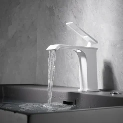 Bathroom Sink Faucet - Waterfall Electroplated / Painted Finishes Centerset Single Handle One HoleBath Taps