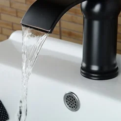 Bathroom Sink Faucet - Waterfall Oil-rubbed Bronze Widespread Single Handle One HoleBath Taps / Art Deco / Retro / Yes / Stainless Steel / Brass