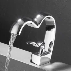 Bathroom Sink Faucet - Waterfall Electroplated Centerset Single Handle One HoleBath Taps