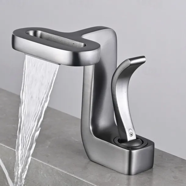 Bathroom Sink Faucet - Waterfall Electroplated Centerset Single Handle One HoleBath Taps